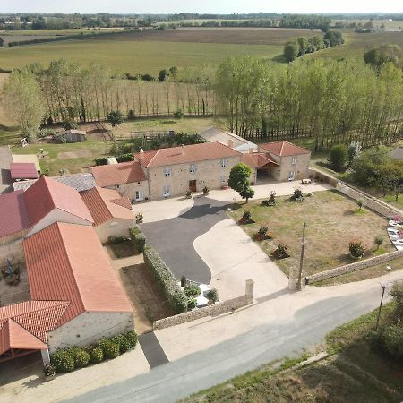 Le Logis Du Chateau Vieillevigne Exteriér fotografie