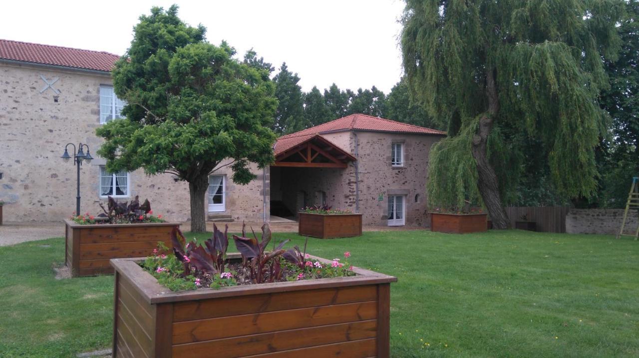 Le Logis Du Chateau Vieillevigne Exteriér fotografie