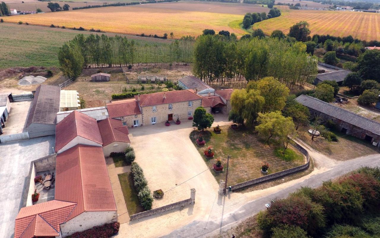 Le Logis Du Chateau Vieillevigne Exteriér fotografie